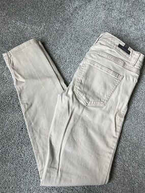 LC Lauren Conrad tan Skinny Jean. Size 2